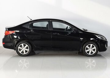 Hyundai Solaris Вид 4