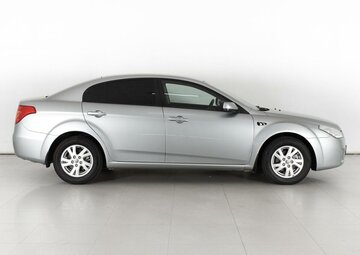 Faw Besturn X80 Вид 4