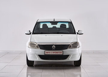 Renault Logan Вид 2