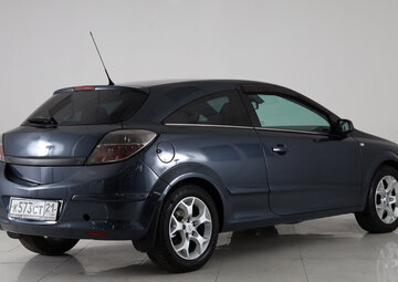 Opel Astra Вид 4
