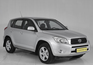 Toyota RAV4 Вид 3