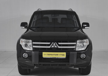 Mitsubishi Pajero Вид 2