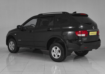 Ssangyong Kyron Вид 4