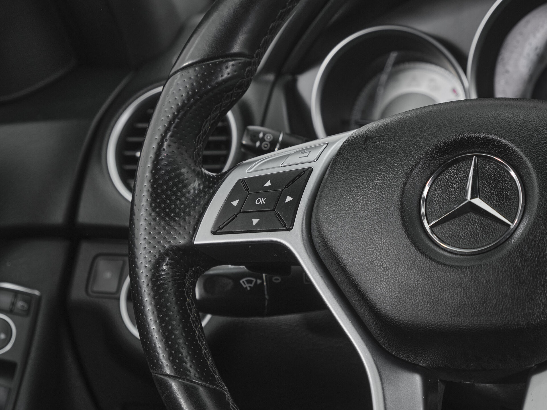 Mercedes benz C-Класс