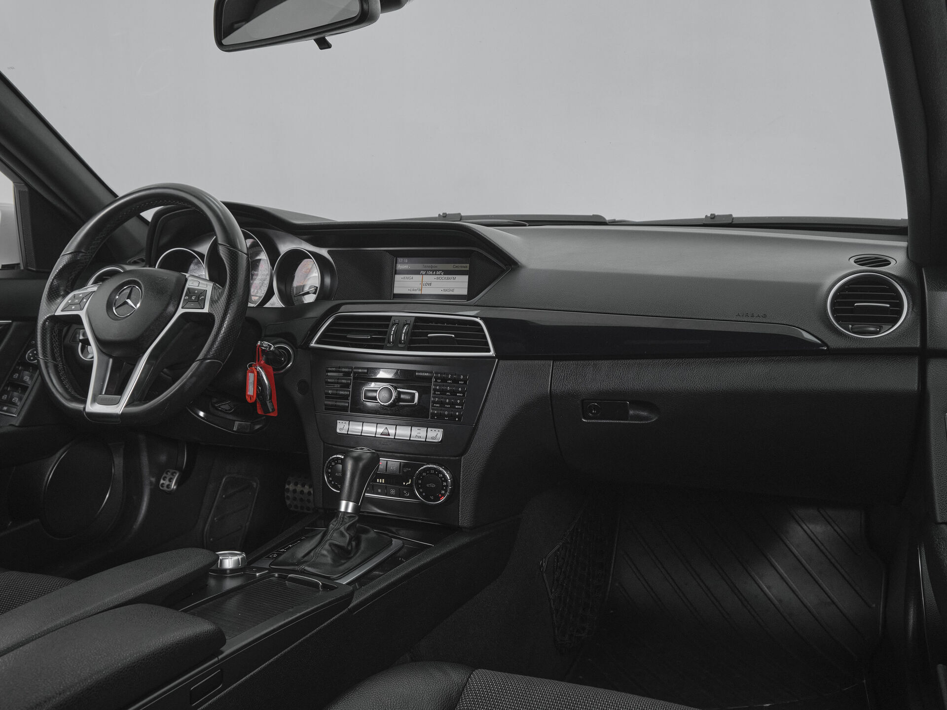 Mercedes benz C-Класс