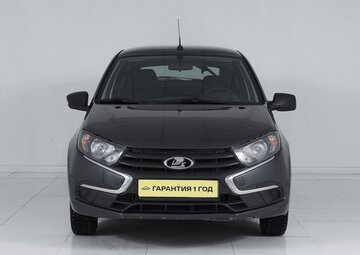 Lada Granta Вид 2