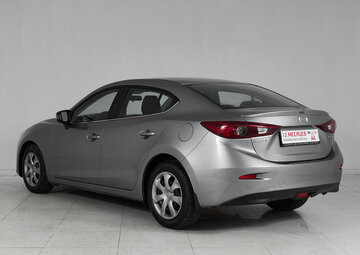 Mazda 3 Вид 4