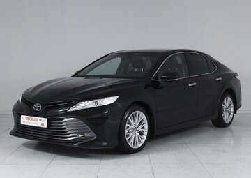 Toyota Camry Вид 1