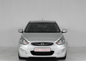 Hyundai Solaris Вид 2