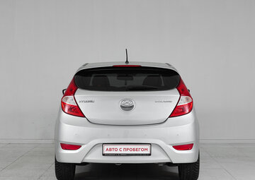 Hyundai Solaris Вид 5