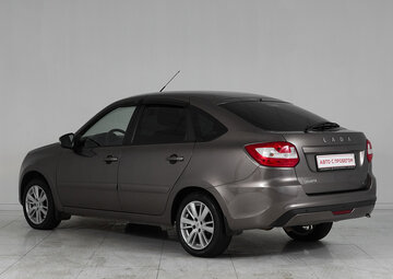 Lada Granta Вид 4