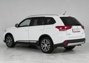 Mitsubishi Outlander Вид 4