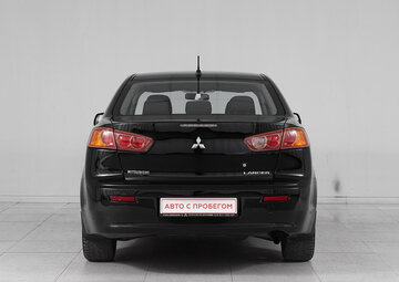 Mitsubishi Lancer Вид 5