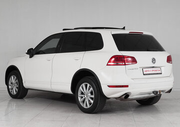 Volkswagen Touareg Вид 4