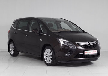 Opel Zafira Вид 3