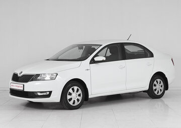 Skoda Rapid Вид 1
