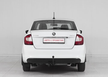 Skoda Rapid Вид 5
