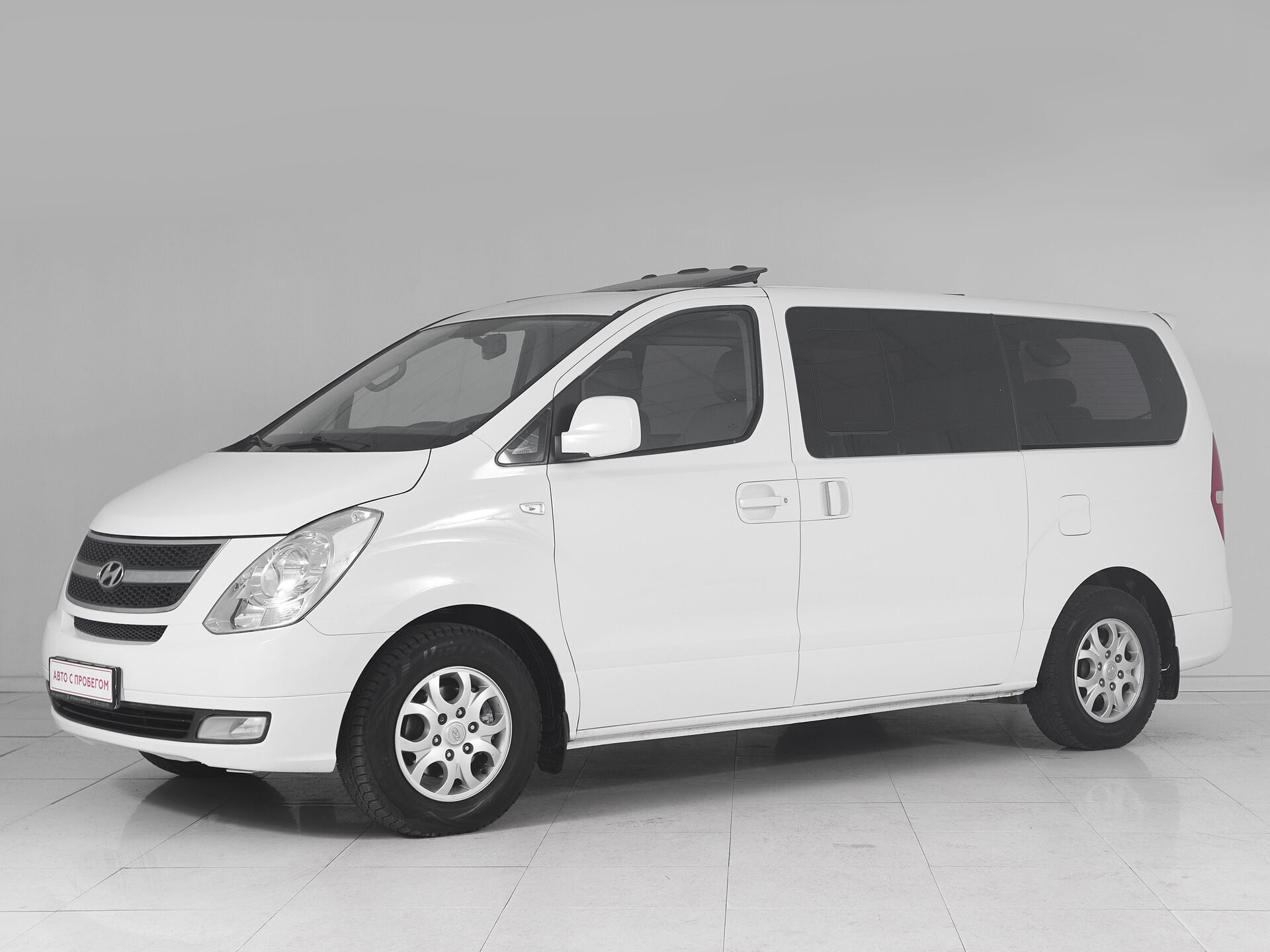 Hyundai Grand Starex