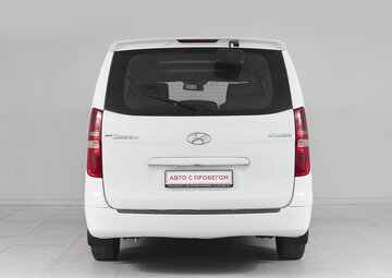 Hyundai Grand Starex Вид 5