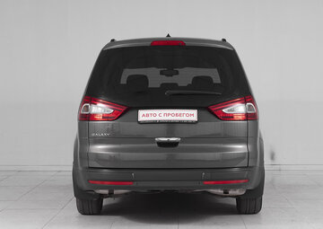 Ford Galaxy Вид 5