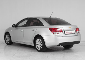 Chevrolet Cruze Вид 4