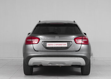 Mercedes benz GLA Вид 5