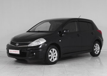 Nissan Tiida Вид 1