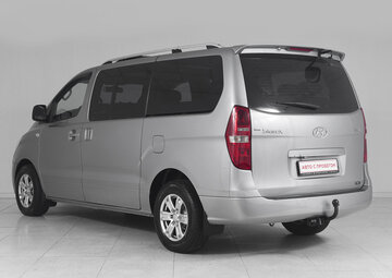 Hyundai Grand Starex Вид 4