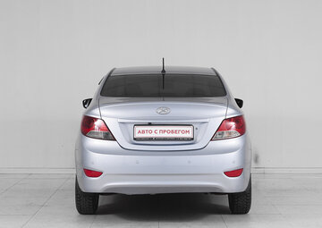 Hyundai Solaris Вид 5