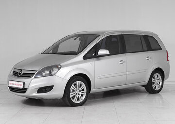 Opel Zafira Вид 1