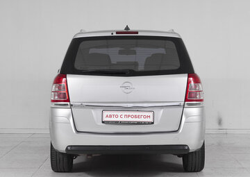 Opel Zafira Вид 5