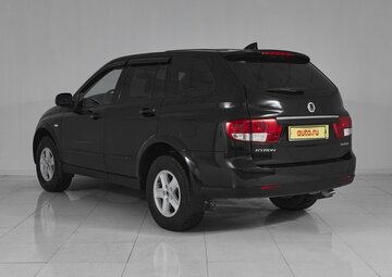Ssangyong Kyron Вид 4