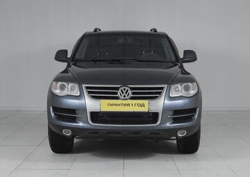 Volkswagen Touareg Вид 2