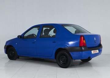 Renault Logan Вид 4