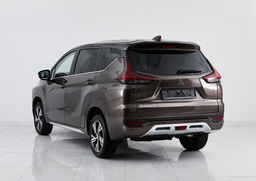 Mitsubishi Xpander Вид 4
