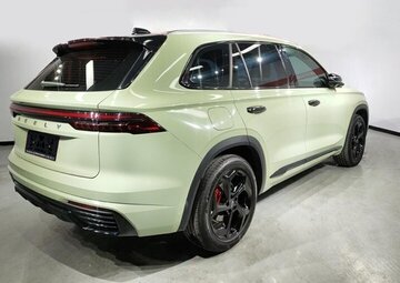 Geely Monjaro Вид 3