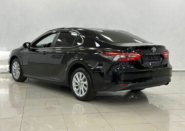 Toyota Camry Вид 2