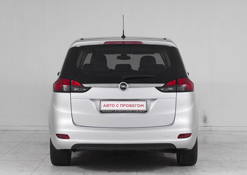 Opel Zafira Вид 5