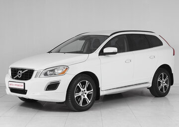 Volvo XC60 Вид 1
