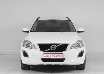 Volvo XC60 Вид 2