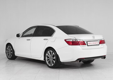 Honda Accord Вид 4