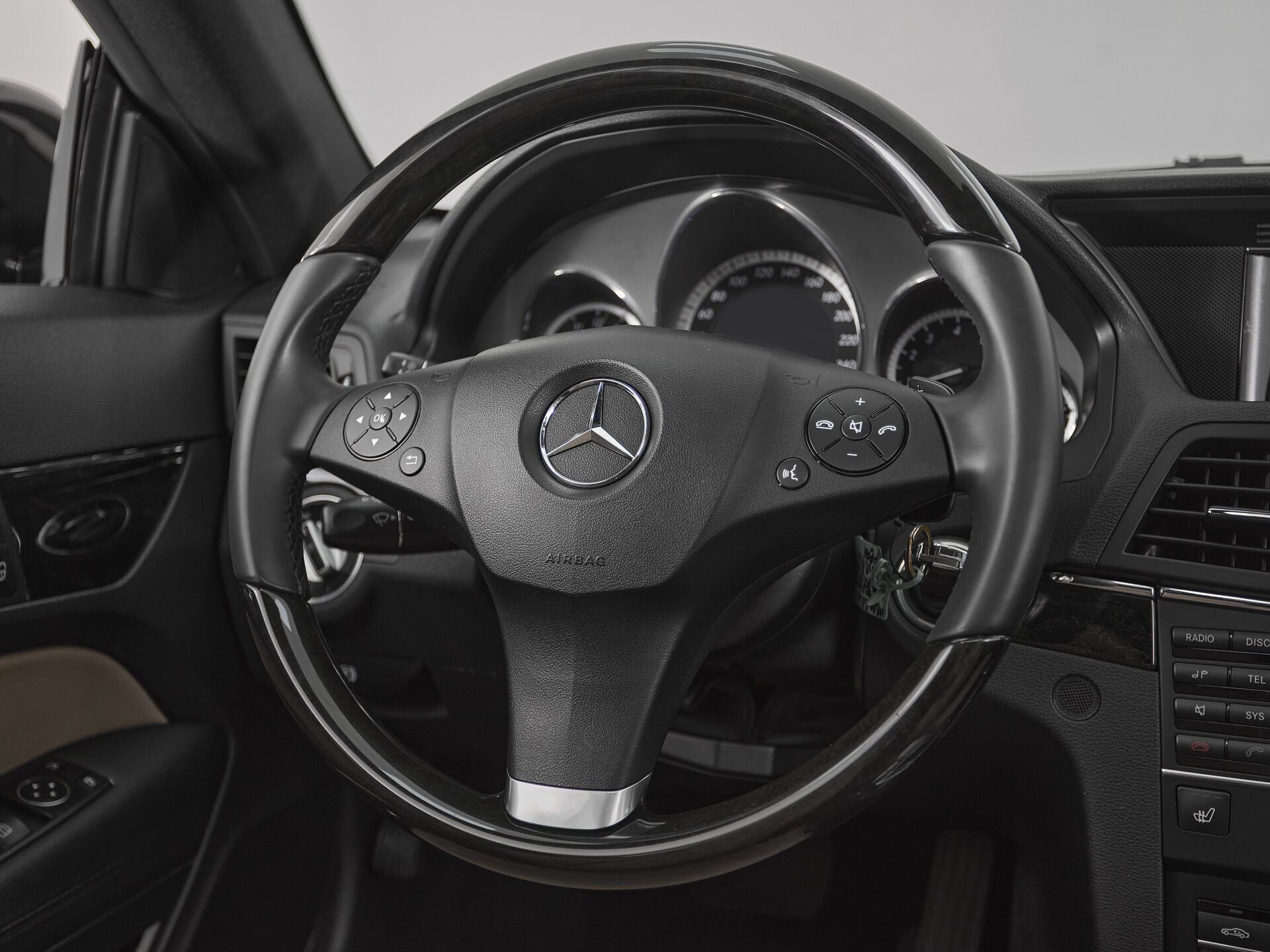 Mercedes benz E-Класс