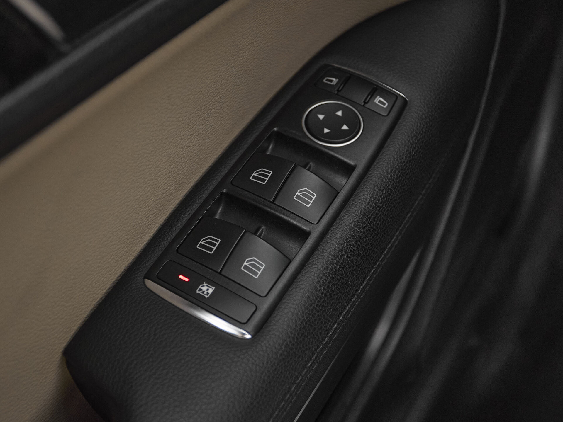 Mercedes benz E-Класс