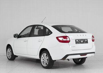 Lada Granta Вид 4