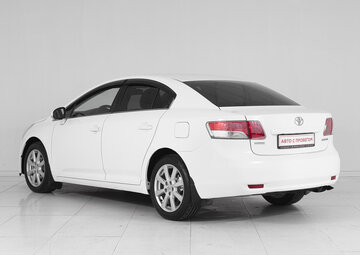 Toyota Avensis Вид 4