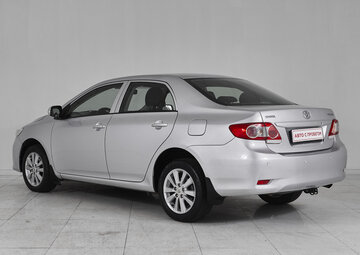 Toyota Corolla Вид 4