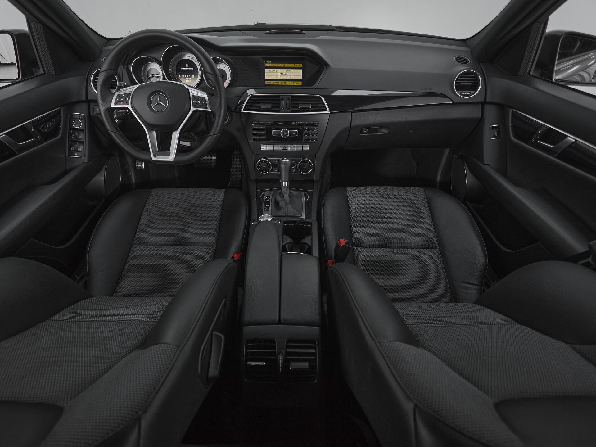 Mercedes benz C-Класс