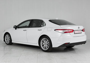 Toyota Camry Вид 4