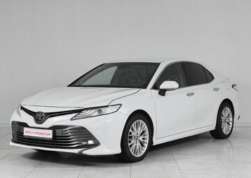 Toyota Camry Вид 1