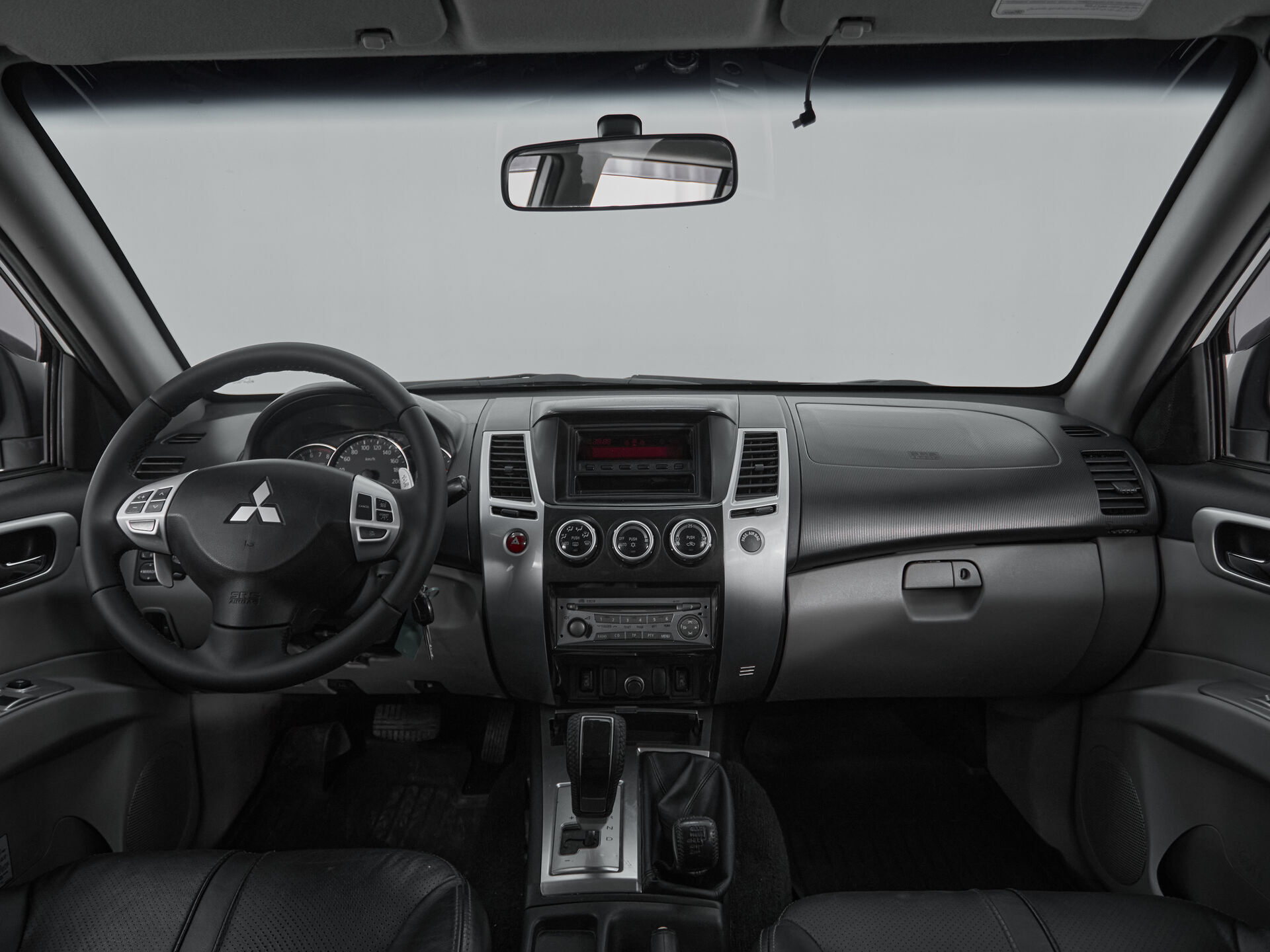 Mitsubishi Pajero Sport